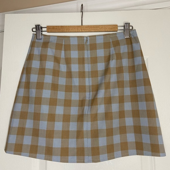 Aritzia Sunday Best Plaid Spring Mini Skirt - Picture 4 of 4